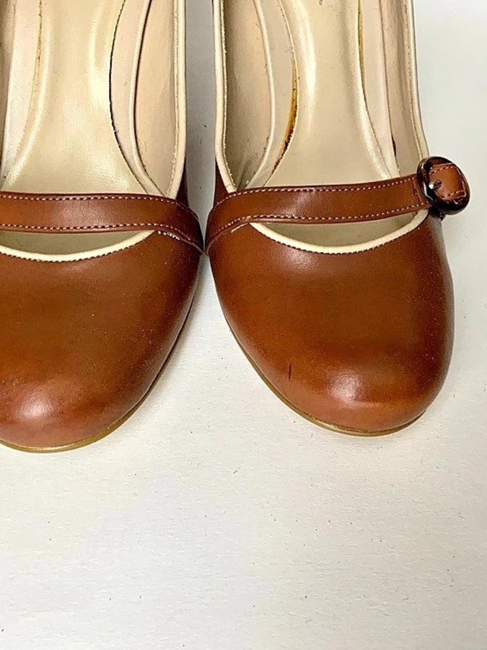 Expression Cognac Buckle Pumps US 9 - Picture 4 of 10